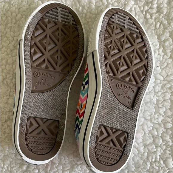 Converse All Star Colorful Chevron Kids Sneakers size 13youth - Picture 4 of 12